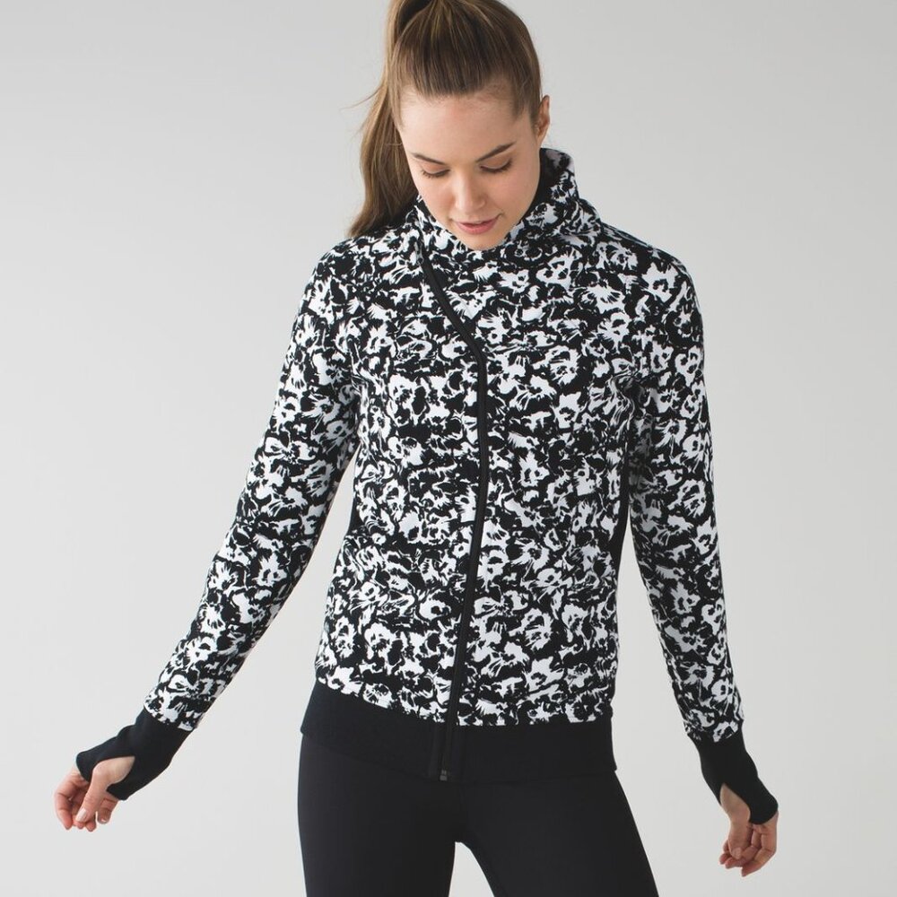 LULULEMON Cozy Cuddle Up Jacket